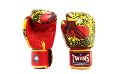 Боксерские перчатки Twins Special FBGVL3-52 Dragon red gold 14 oz Боксерские перчатки Twins Special FBGVL3-52 Dragon red gold 14 oz